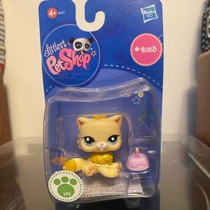 Littlest Pet Shop NIB #2063 Persian Cat